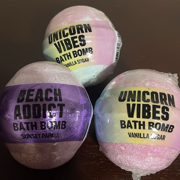 PINK 6 Bath Bomb - Picture 5 of 5